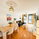 Reina Del Pilar Comotucasa * Zaragoza