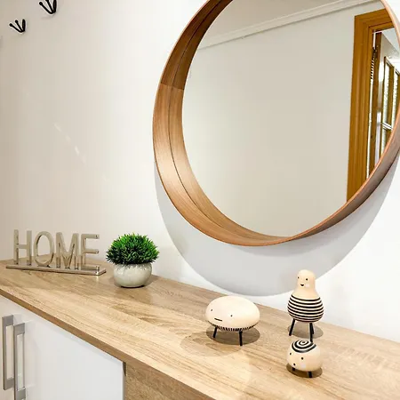 Reina Del Pilar Comotucasa *