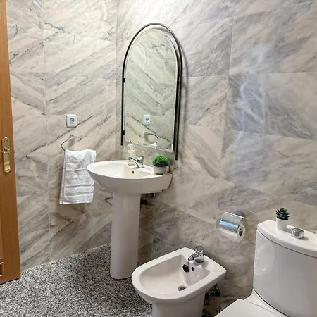 Reina Del Pilar Comotucasa 사라고사