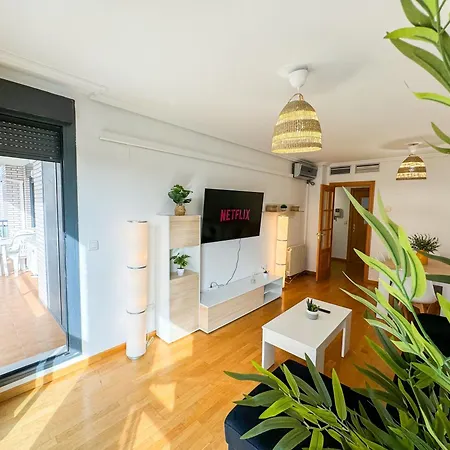 Reina Del Pilar Comotucasa Apartment Zaragoza